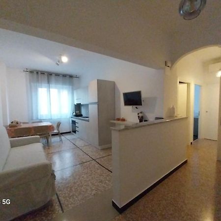 A Casa Di Anna Apartman Finale Ligure Kültér fotó