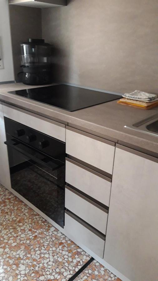 A Casa Di Anna Apartman Finale Ligure Kültér fotó